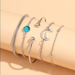 Gypsy Moon Silver Charm Bracelet Set (5)